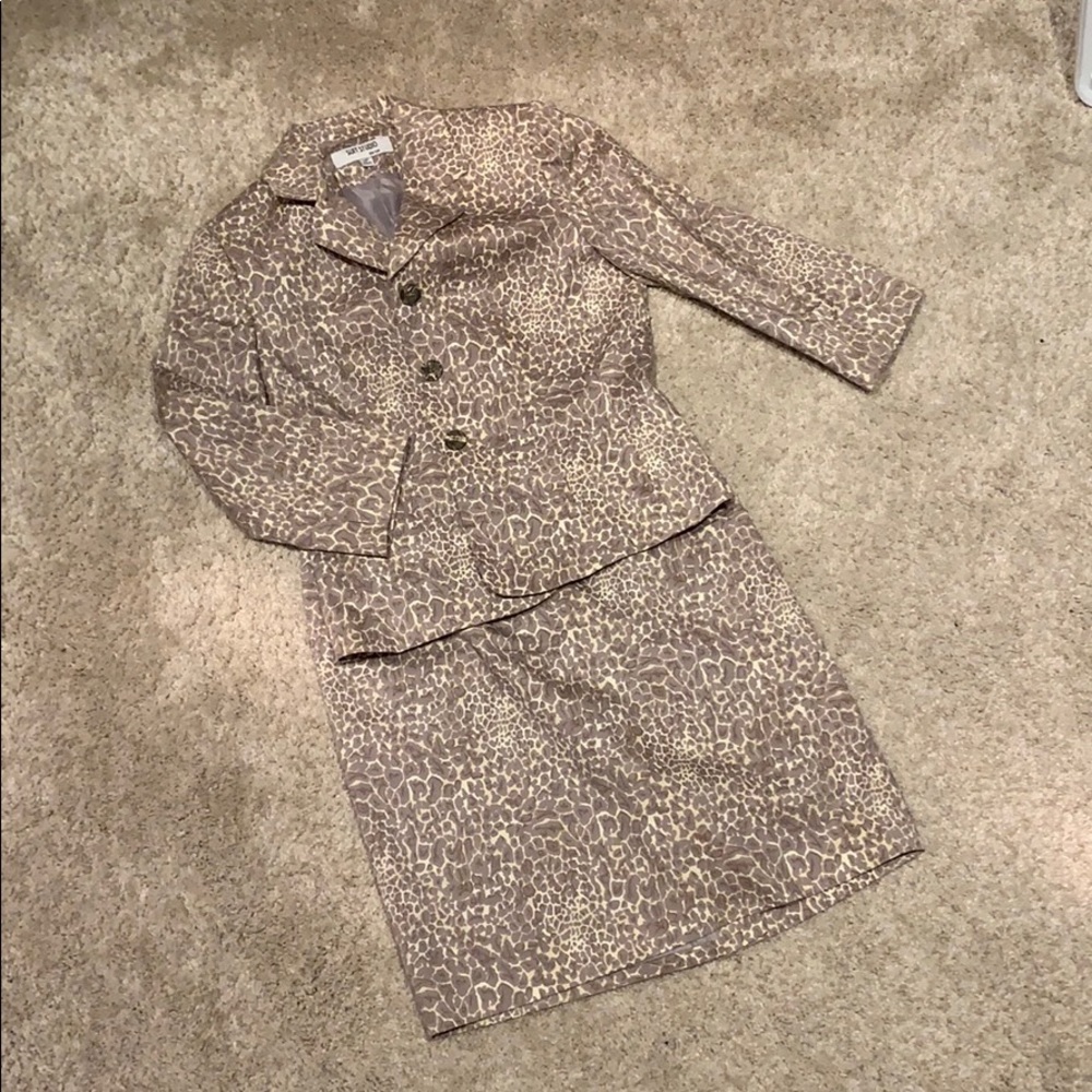 Vintage Beige/cream Cheetah blazer and skirt